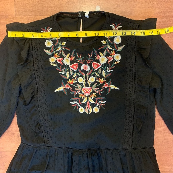 Zara embroider floral dress - Picture 5 of 8